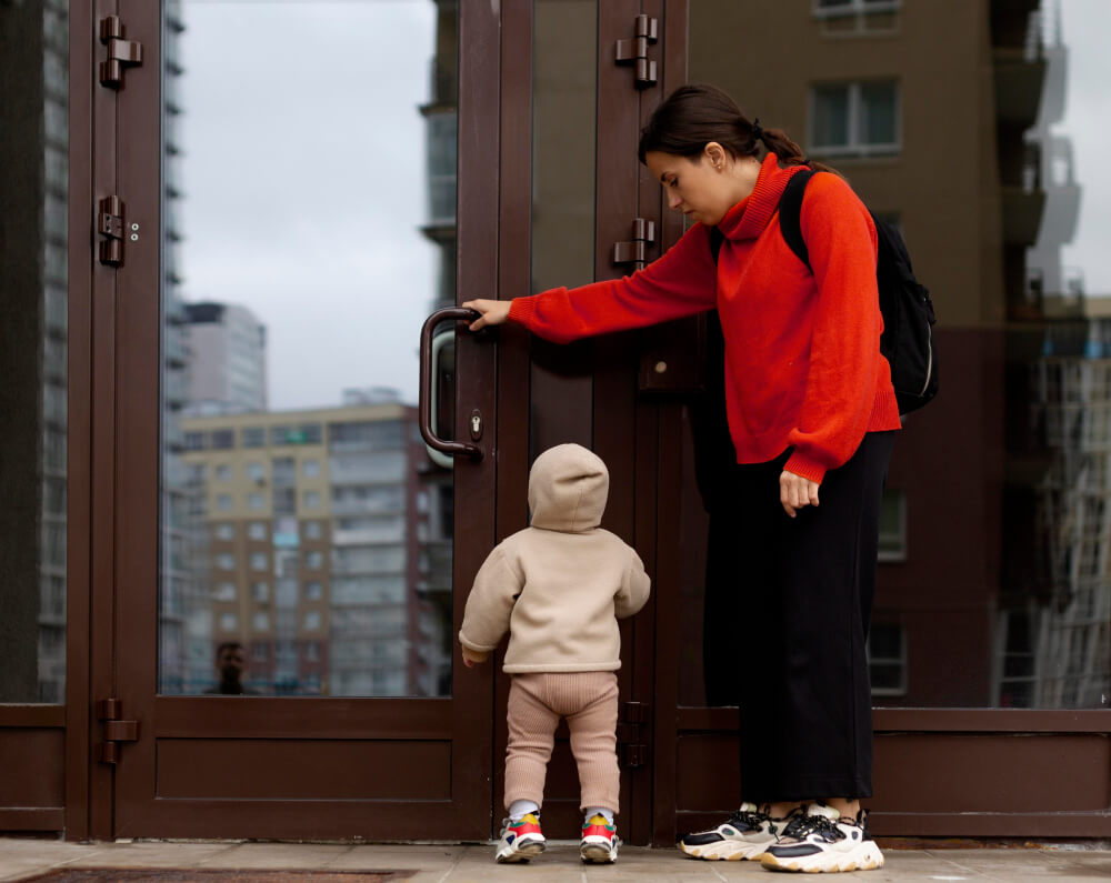Secure mother and child home